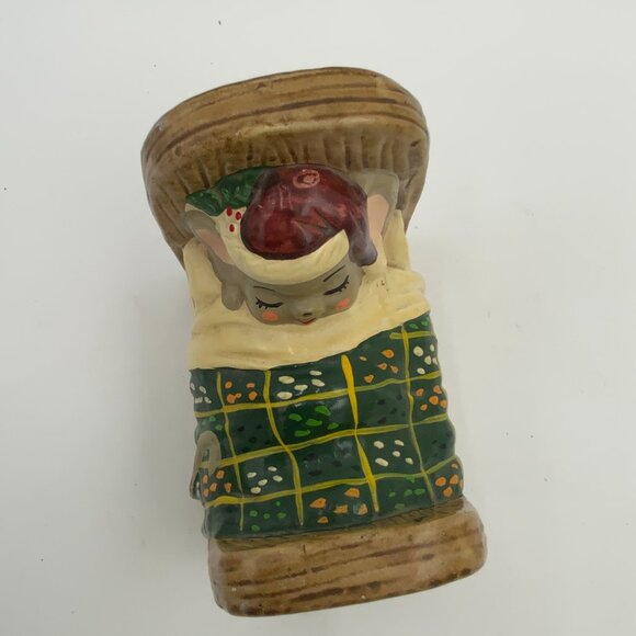 Vintage Mouse Asleep in Bed "Not a Creature Was Stirring" Ceramic Coin Bank - Picture 2 of 6